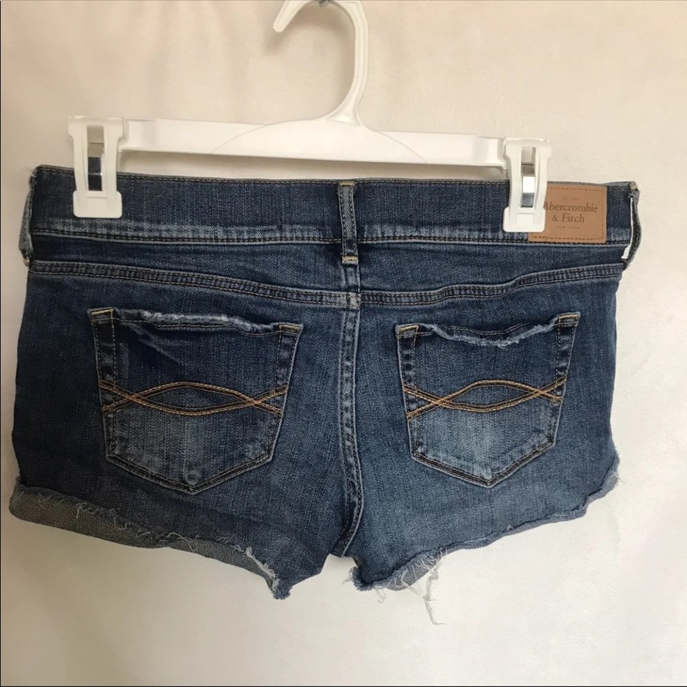 Abercrombie and Fitch shorts Size w26 - Picture 3 of 4